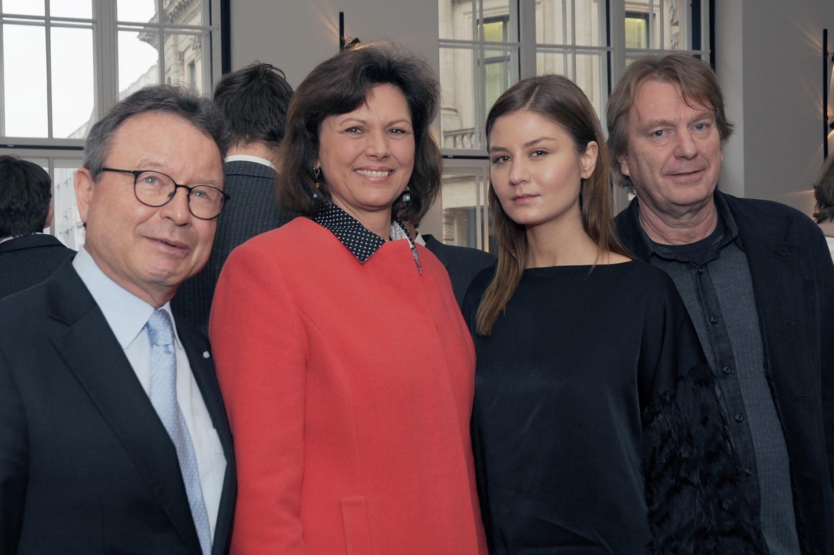 FFF-GF Klaus Schaefer konnte Staatsministerin Ilse Aigner und Regisseur Mika Kaurismäki ("The Girl King") sowie dessen Hauptdarstellerin Malin Buska begrüßen