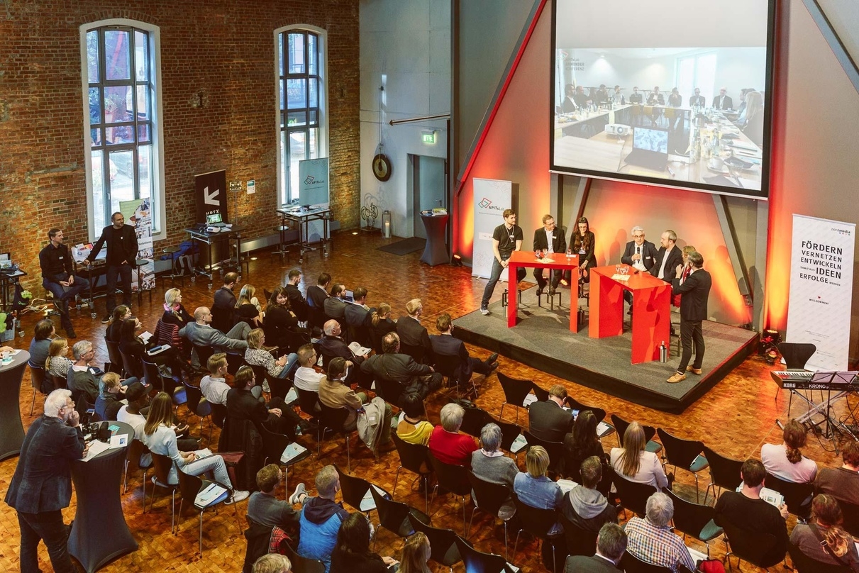 Die APITs Lab Anwenderkonferenz fand in der Königlichen Reithalle Cavallo in Hannover statt.