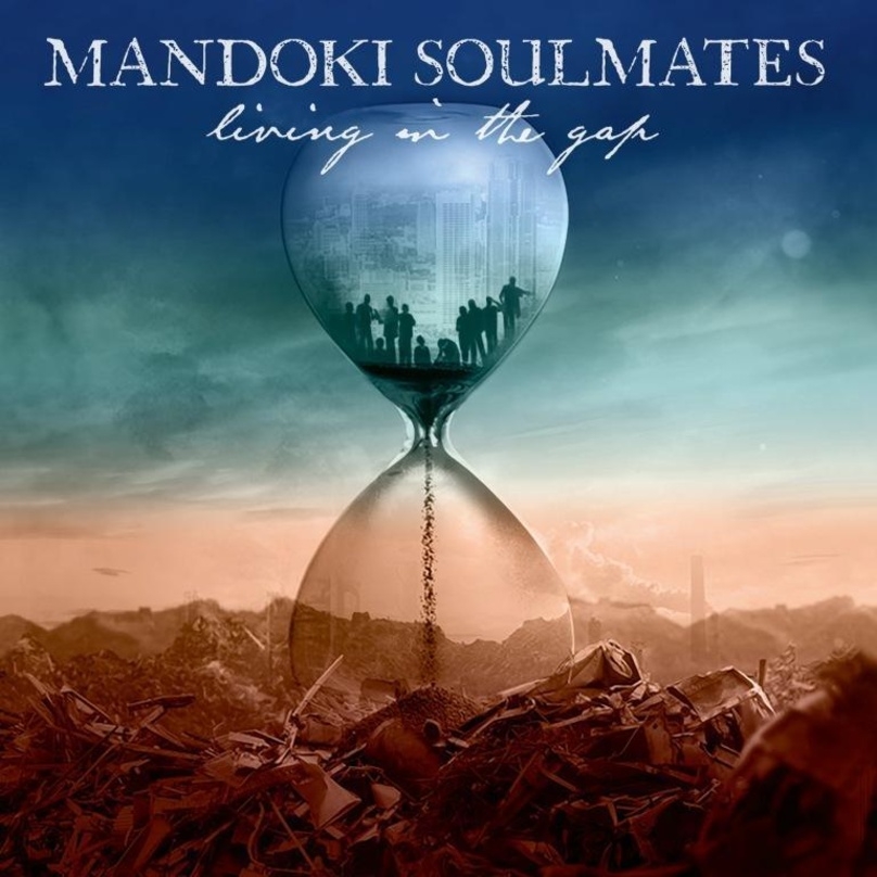 Der erste Teil des neuen Doppelalbums der Mandoki Soulmats: "Living In The Gap"