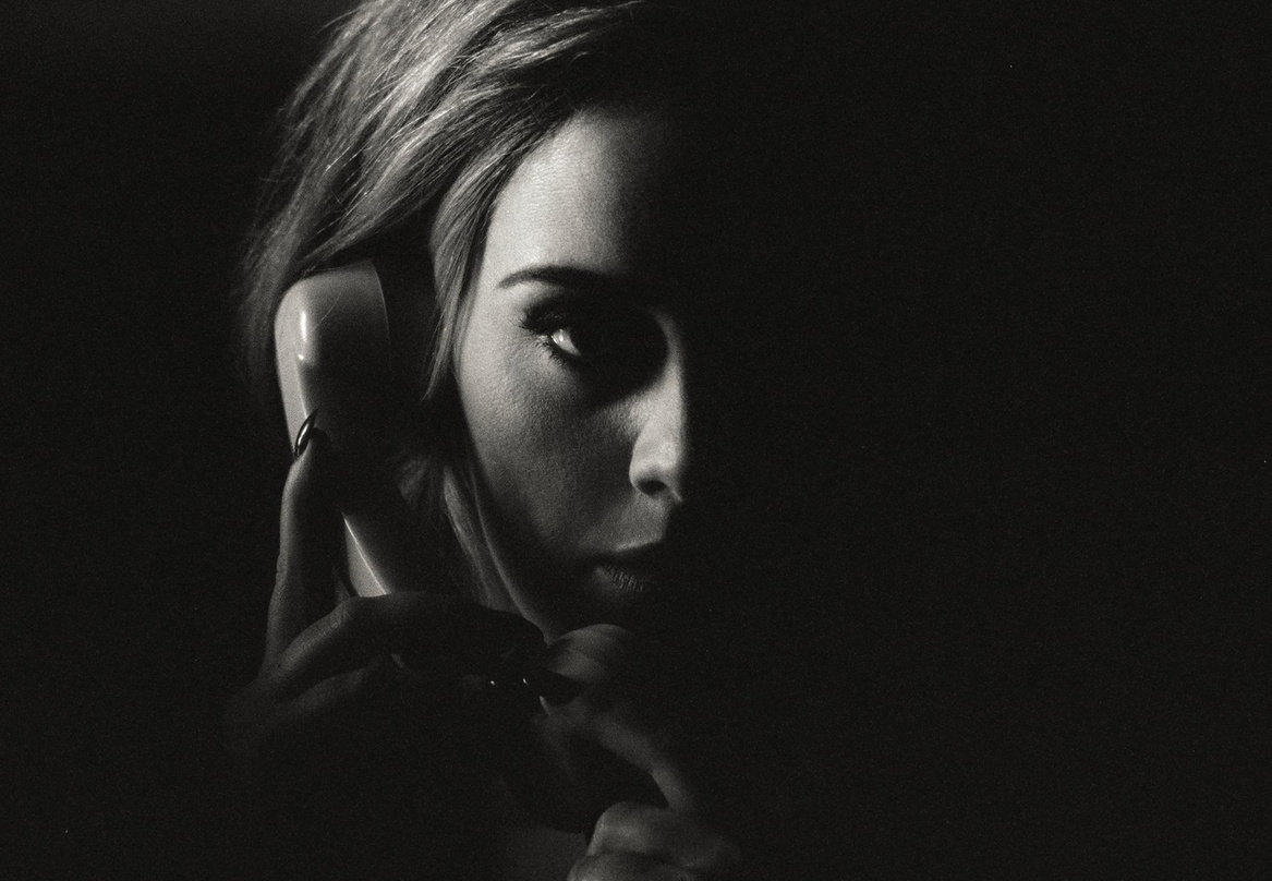 Mit der Single "Hello" in den Megacharts von media control von Null auf eins: Adele