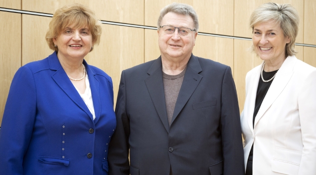 v.l.n.r.: Birgit Diezel, Joachim Dirschka, Prof. Karola Wille