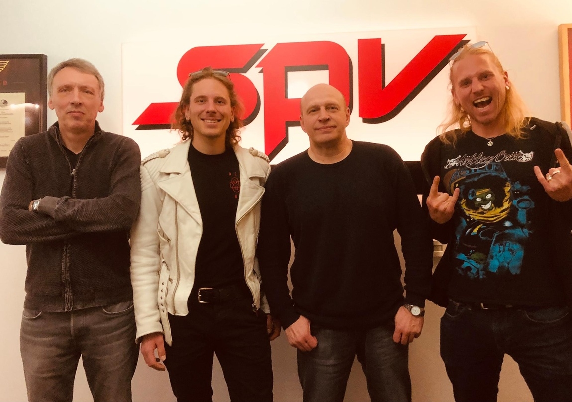 Partnerschaft perfekt (von links): Frank Uhle (SPV), Benno Hankers (Night Laser), Olly Hahn (Steamhammer) und Robert Hankers (Night Laser)