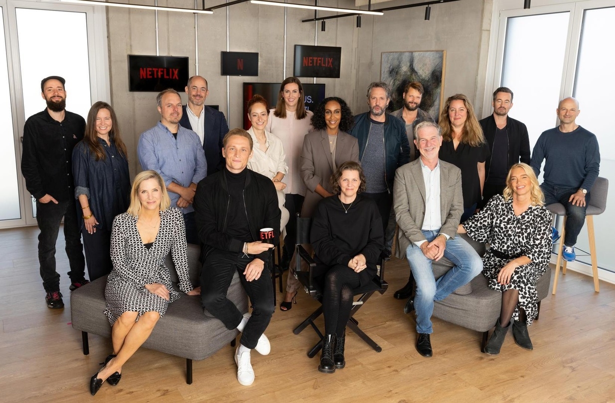 Prominente Gäste bei der Eröffnung des Berliner Netflix Büro