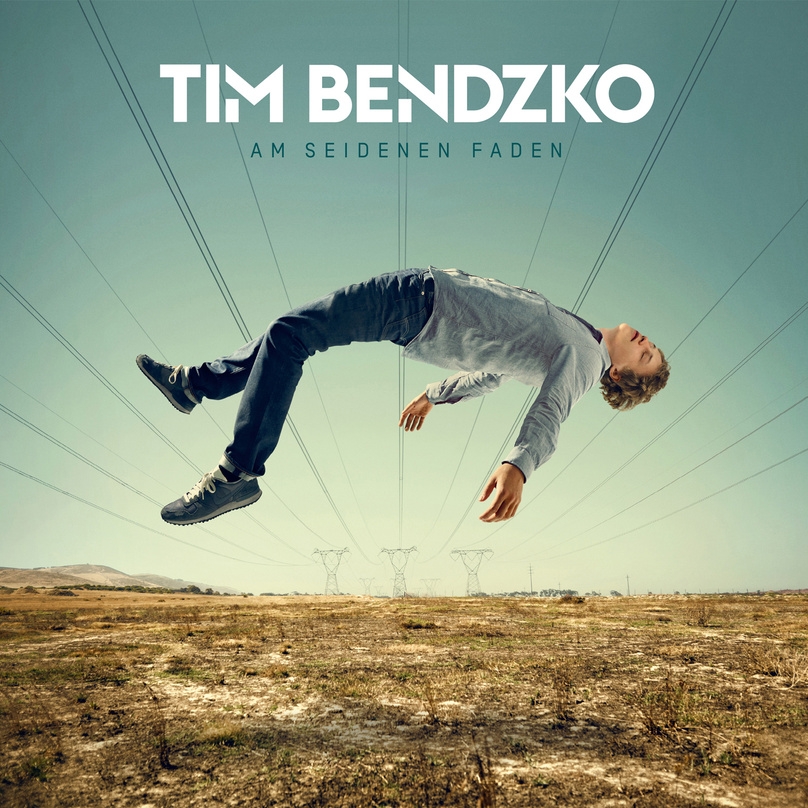 Erstmals ganz vorn: Tim Bendzko mit "Am seidenen Faden"