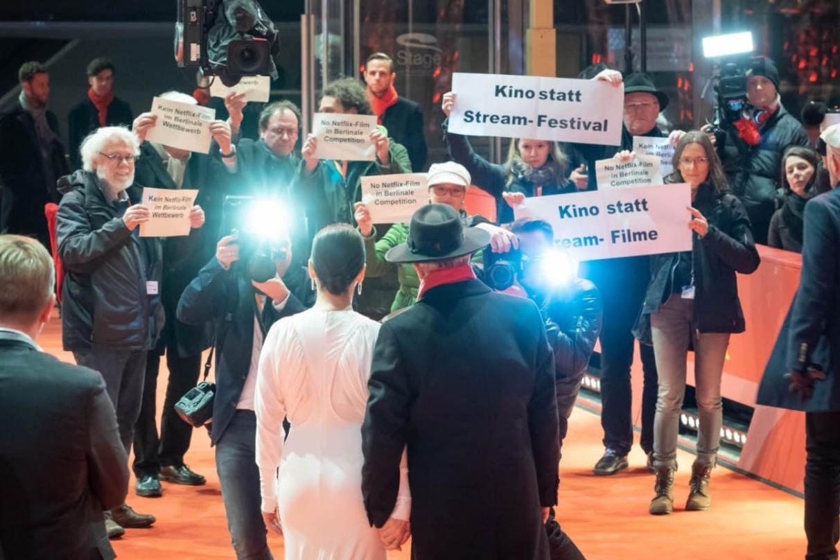 Auch auf dem roten Teppich zur Premiere von "Elisa y Marcela" machten Kinobetreiber ihren Protest deutlich