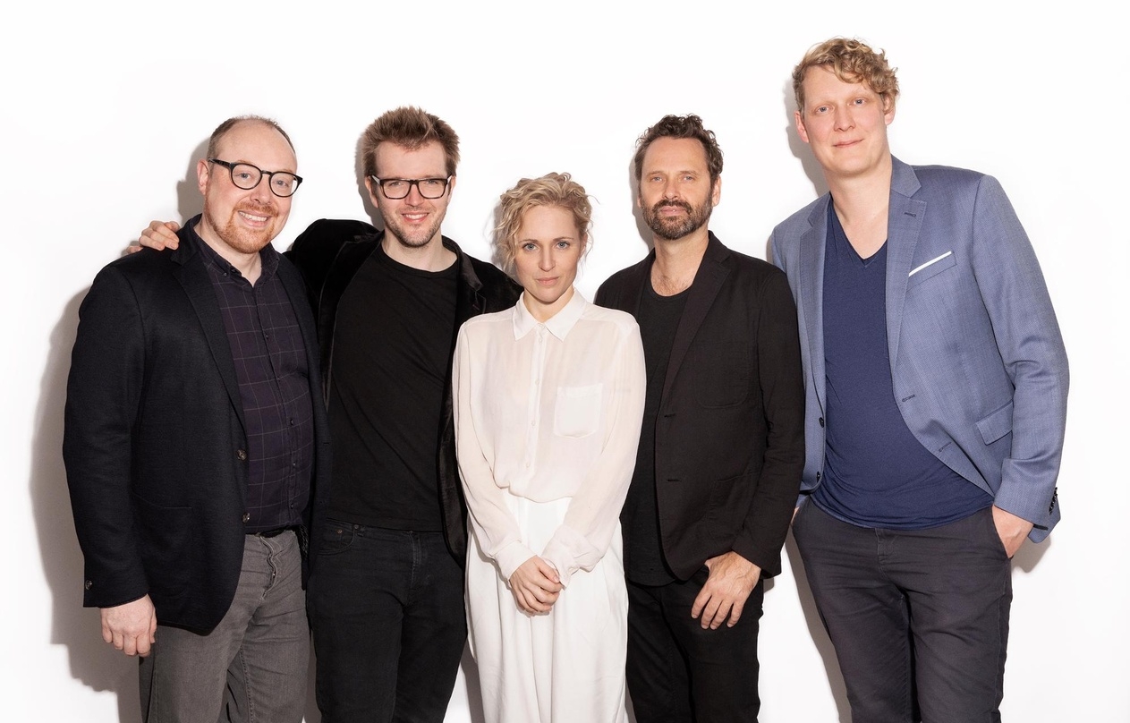 Bei der DG Composers Label Night (von links): Clemens Trautmann, Peter Gregson, Agnes Obel, Dustin O'Halloran und Christian Badzura