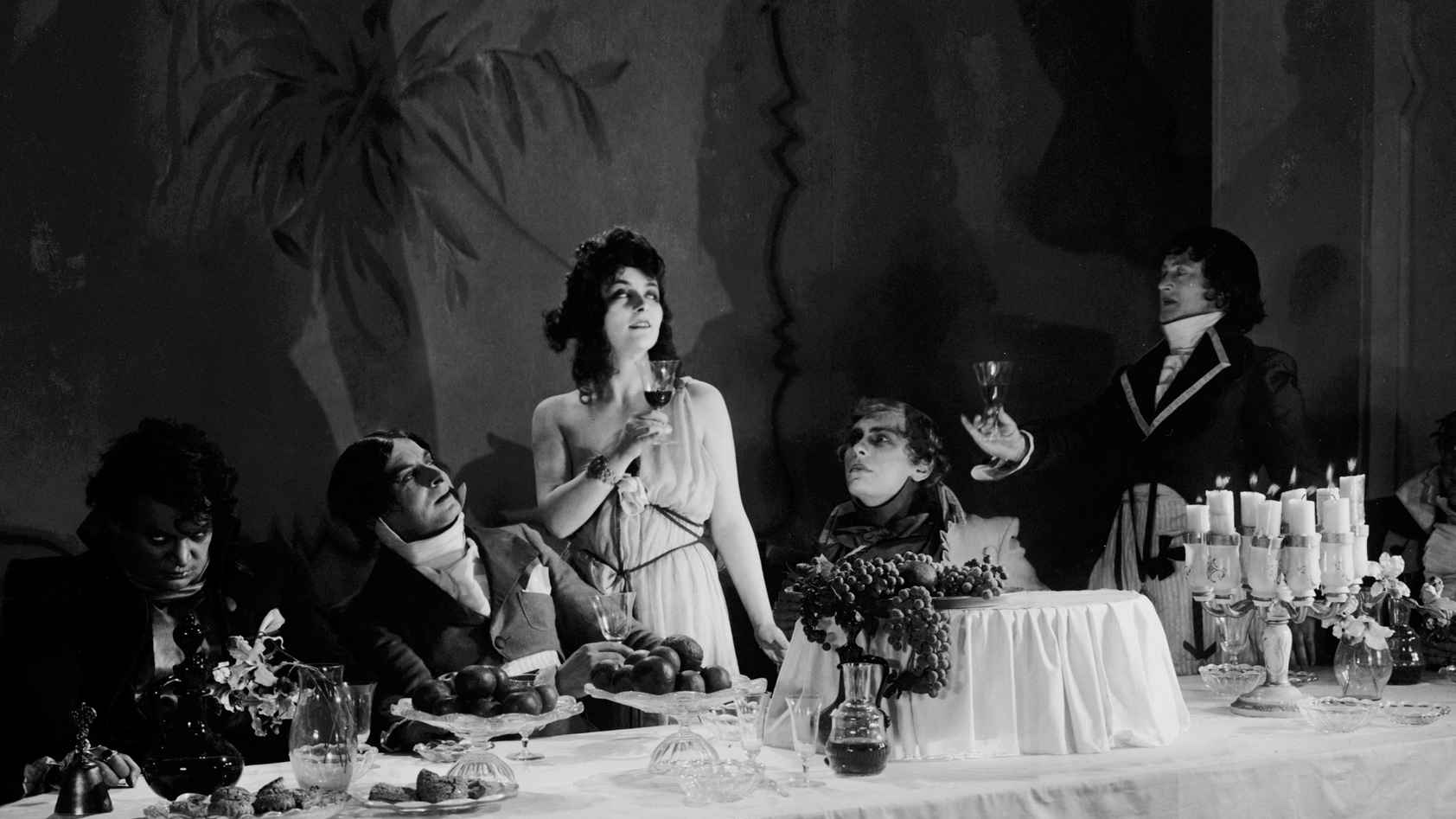 UFA Filmnächte eröffnen mit "Schatten"