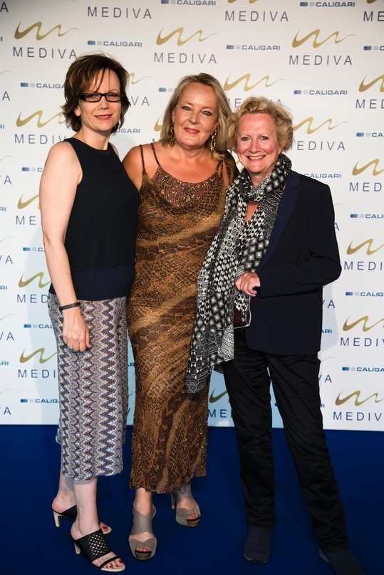 Gabriele Walther (Mitte) mit zwei der Mediva-Gästen Sabine de Mardt und Gabriele Pfennigsdorf