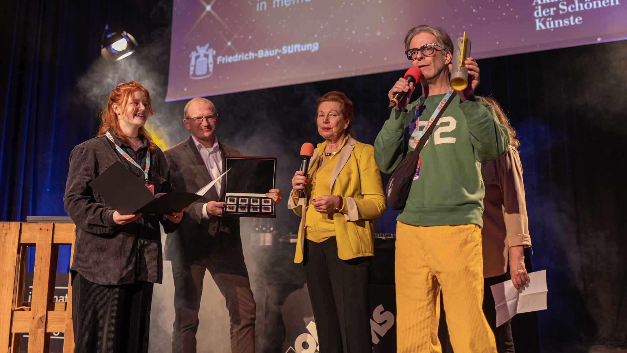 Pauline Schläger gewinnt den Friedrich-Baur-Goldpreis 2023. Foto: Andreas Rau