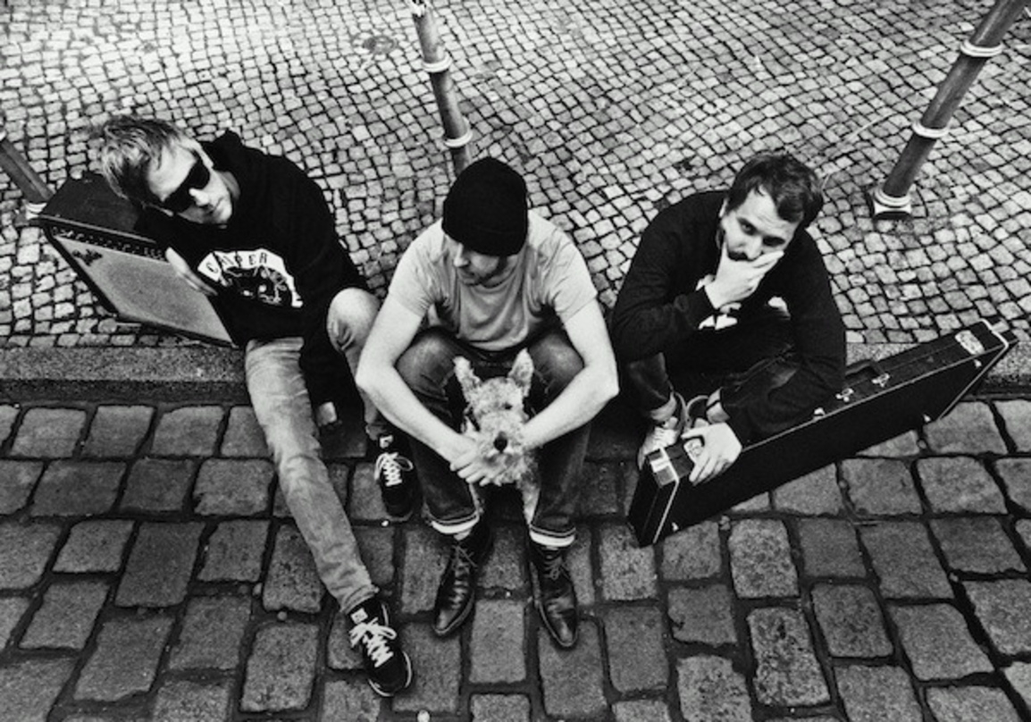 Spielen mit ihrem ersten gemeinsamen Foto auf das "Check Your Head"-Albumcover der Beastie Boys an (von links): Stephan Velten, Beat Gottwald und Jan Schüler