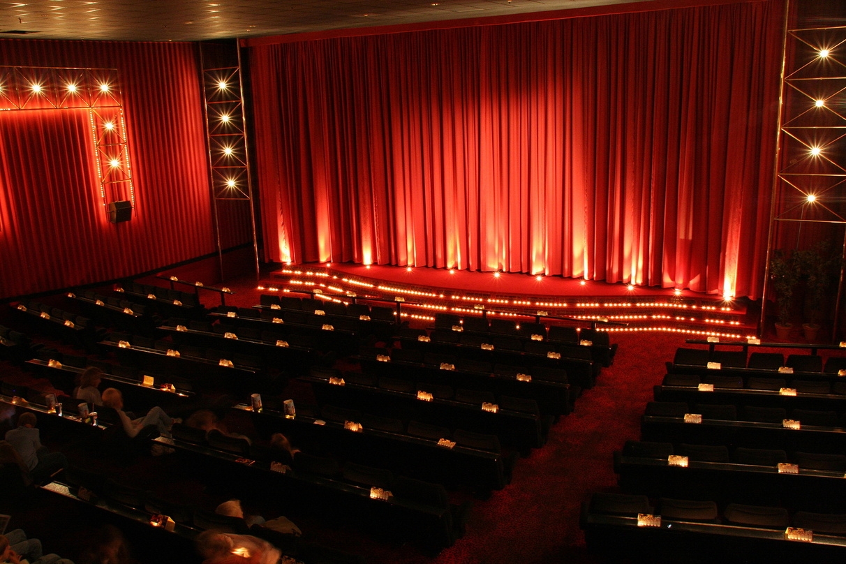 Der große Saal im Carolinenhof Kino in Aurich