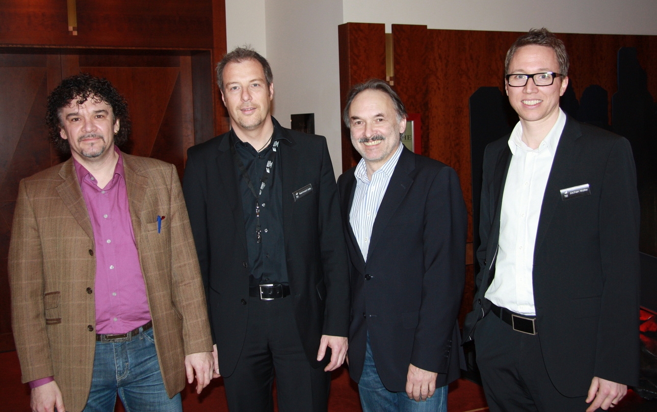 Vier gewinnt (v.l.): Werner Heiss (Media Markt), Reinhard Lieb (Sony), Martin Rudolph (Der Club) und Jochen Walter (Sony)