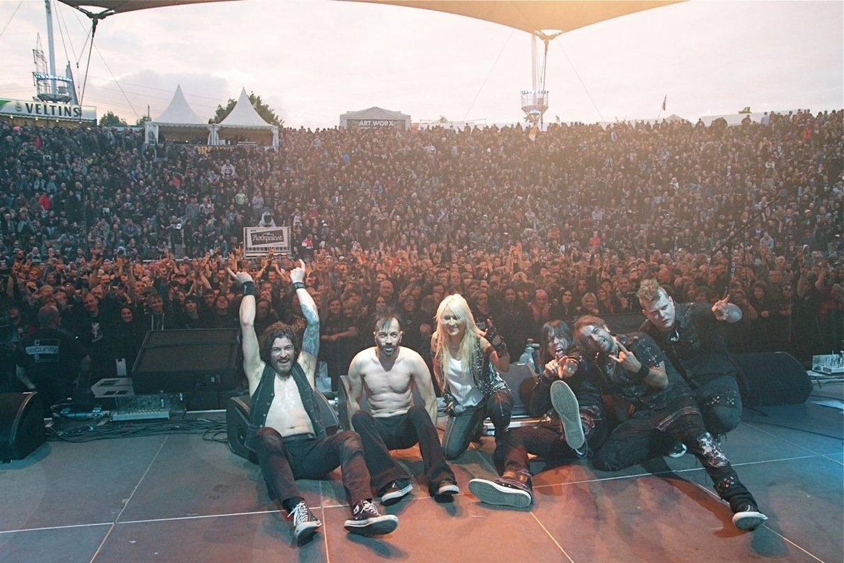 Gehörten zu den Höhepunkten beim Rock Hard Festival: Doro Pesch und ihre Band