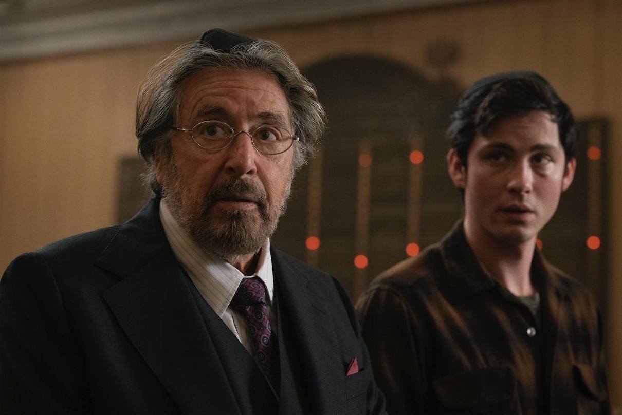 Al Pacino (l.) und Logan Lerman in "Hunters"