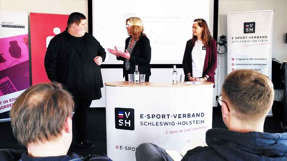 Sparkassen Schleswig-Holstein werden Partner des E-Sport-Landesverbands