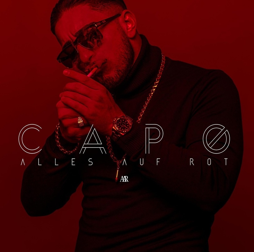 Erreichte Platz eins in den GfK-HipHop-Charts: »Alles auf Rot« von Capo