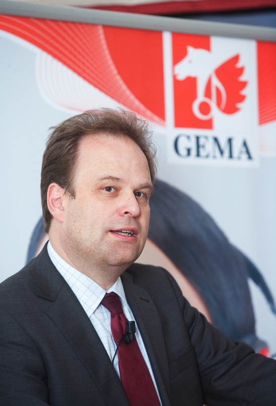 Referent auf der Pressekonferenz: Georg Oeller