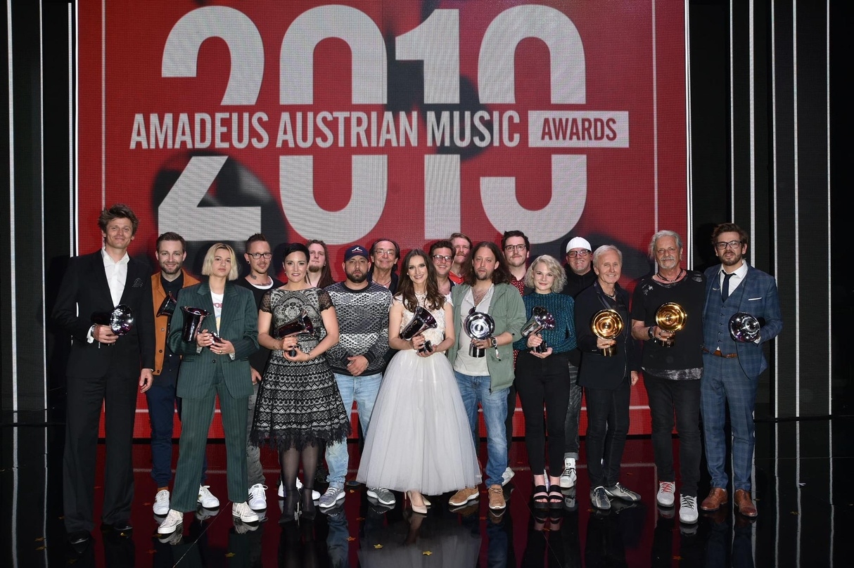 Gruppenbild zum Abschluss: Alle Gewinnner beim 19. Amadeus in Wien