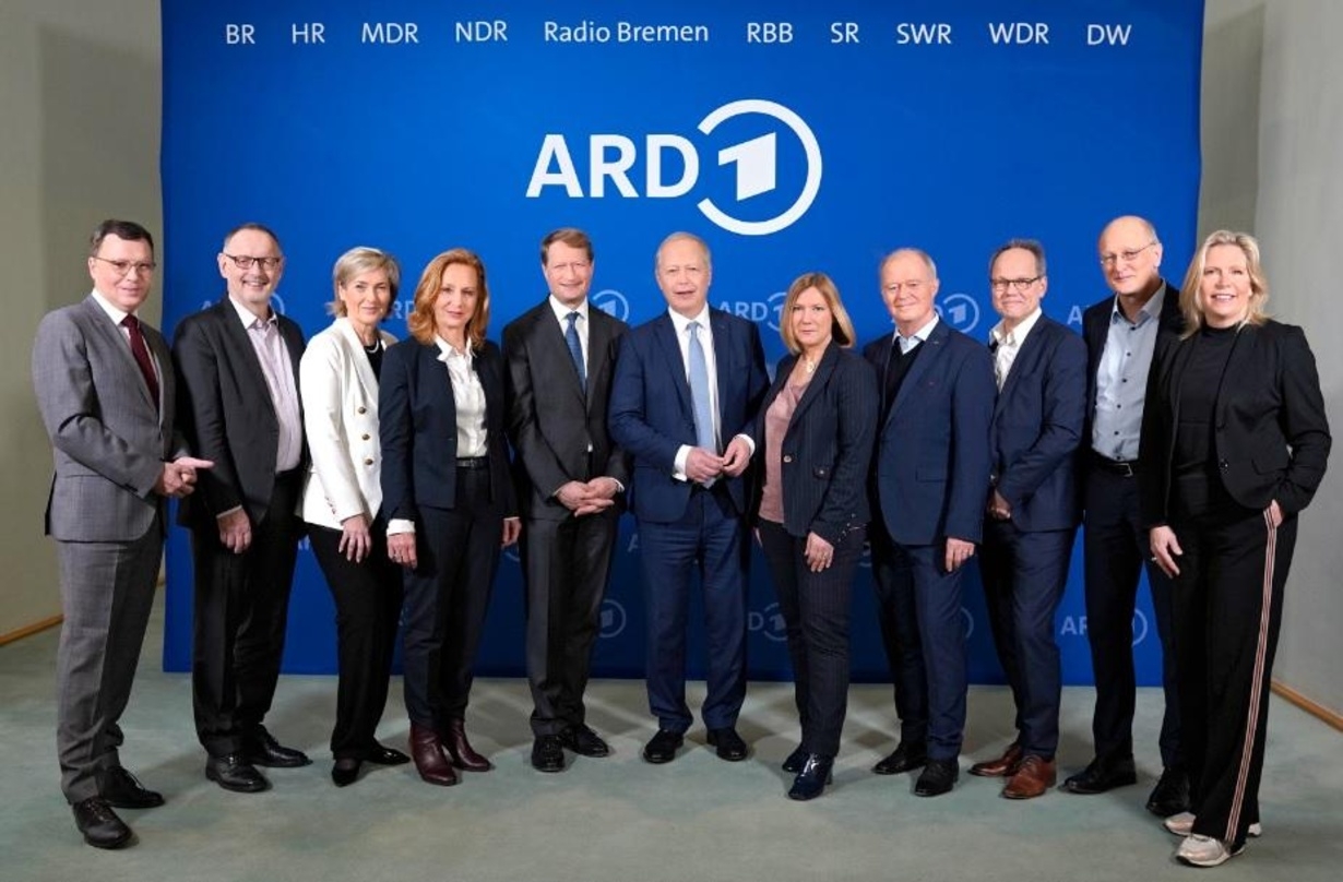 Die ARD-Intendantenriege samt Programmdirektor und Generalsekretärin