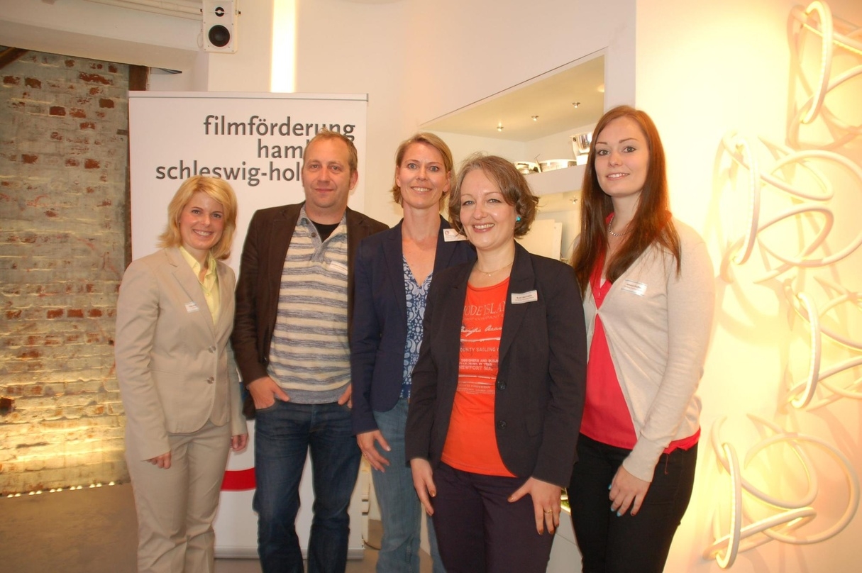 Tanja Rühmann, Christian Vennefrohne, Alexandra Luetkens (Film Commission), Ruth Steimann und Jannica Steffen (Hamburg Tourismus GmbH) (v.l.)