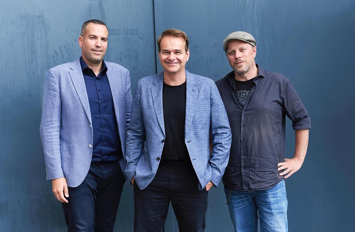 Neue Partner (von links): Sascha Rinne (SR Management), Marcus Wolter (Banijay Germany) und Chris Klimek (SR Management Music)
