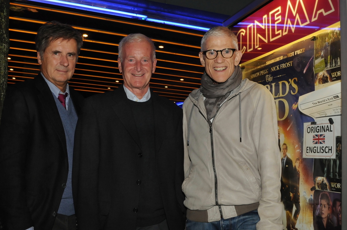 Andreas Rost (Schulvorstellungen), Dieter Buchwald (Cinema Filmtheater) und Peter Jonas (v.l.n.r.) beim Besuch der "Othello"-Liveübertragung