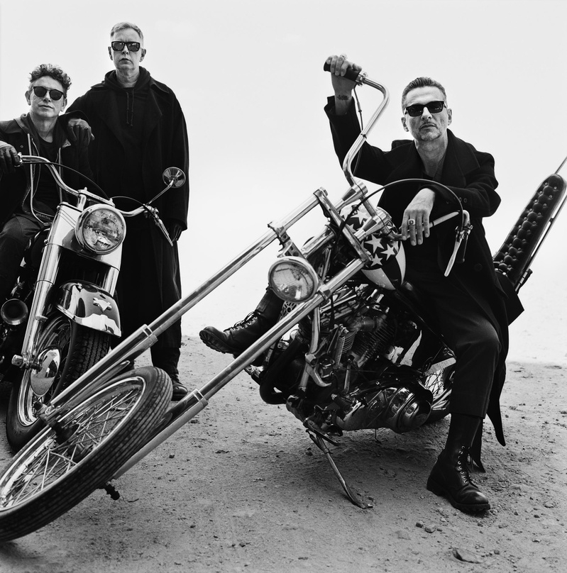 Biken mal wieder ganz nach oben: Depeche Mode