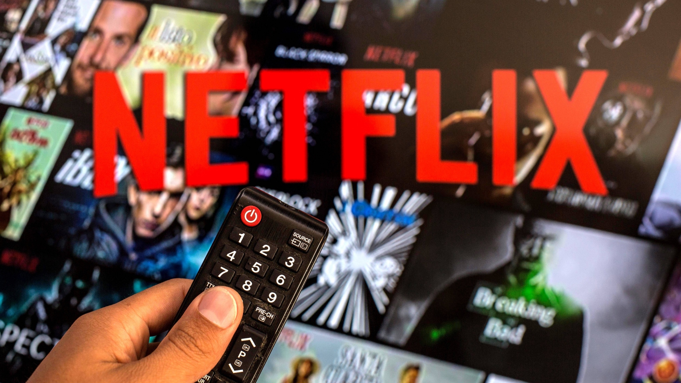 Netflix will bald ein Werbe-Abo einführen, Microsoft und Xandr sollen dabei helfen –