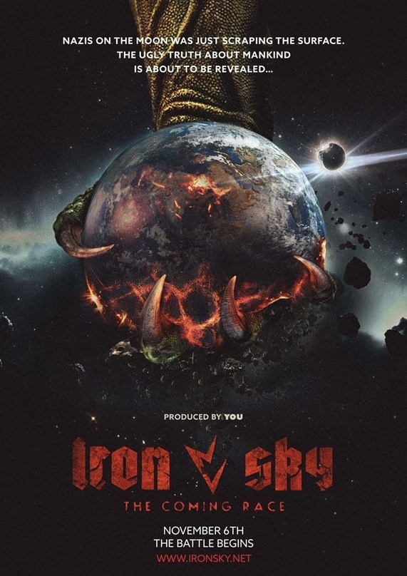 Das Teaser-Plakat zu "Iron Sky 2"||In "Iron Sky 2 - The Coming Race" bekommen es die Erdbewohner nicht nur mit Mondnazis, sondern auch mit außerirdischen Dinosauriern zu tun