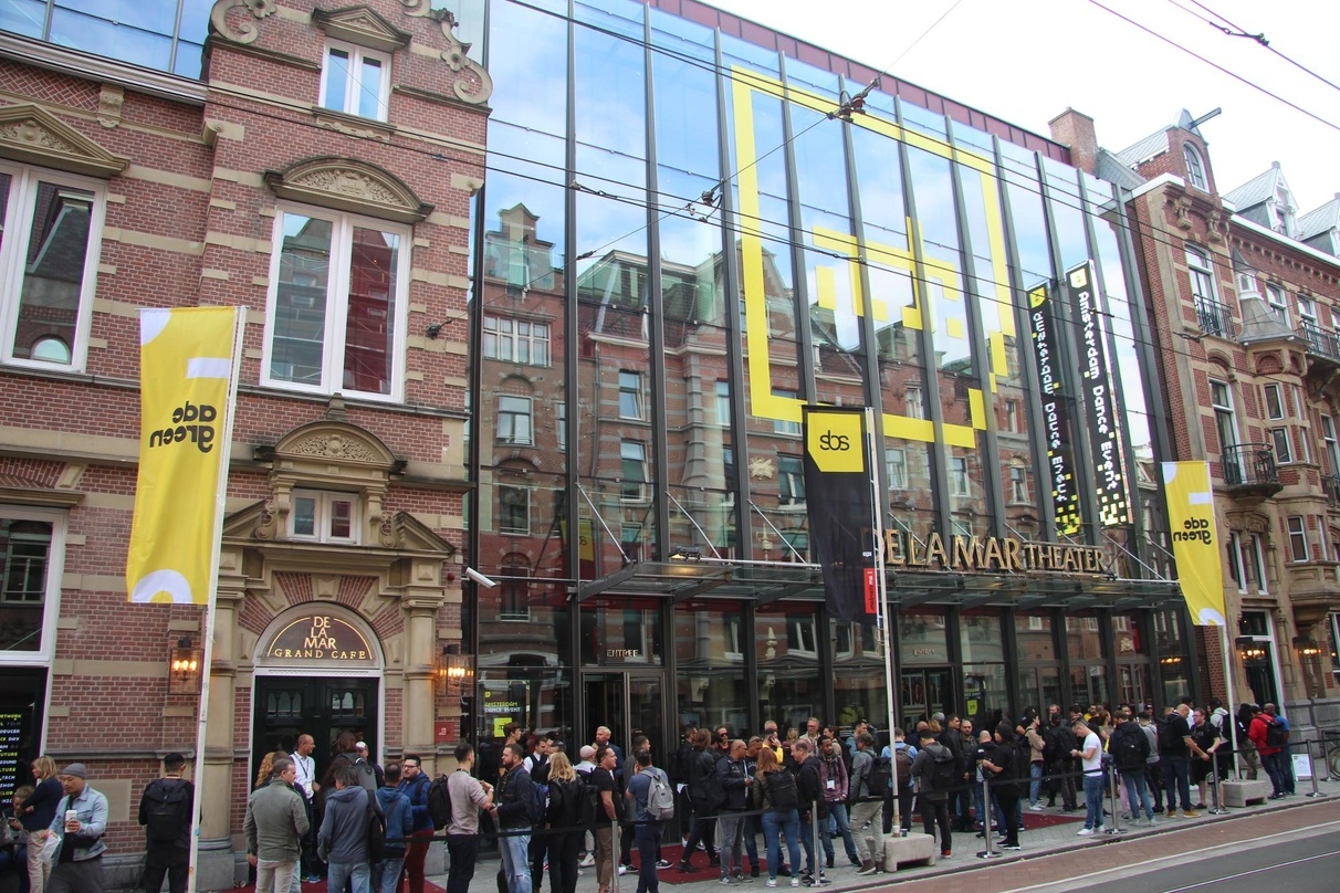 Hier schlägt auch 2019 das Herz des Amsterdam Dance Events: das DeLaMar Theater nahe Leidseplein