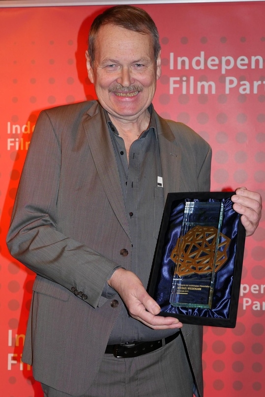 Michael Wiedemann ist mit dem Ehrenpreis der unabhängigen Filmverleiher ausgezeichnet worden