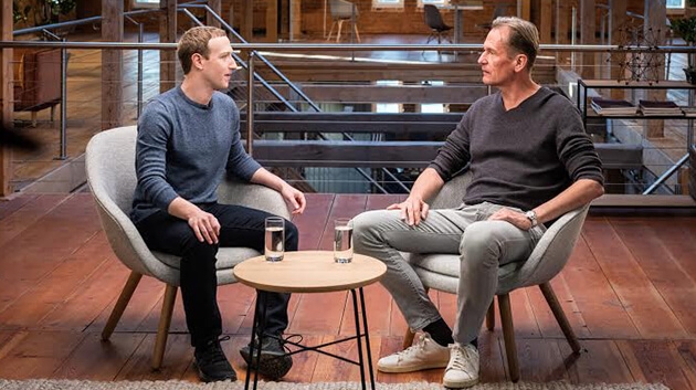Gespräch auf Augenhöhe: Mark Zuckerberg (li.) traf Mathias Döpfner bei Berlin zum Podcast-Talk
