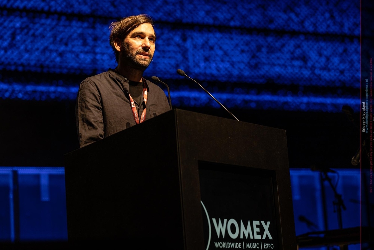 Beim Opening der Womex 2021 in Porto: Messedirektor Alexander Walter von Piranha Arts