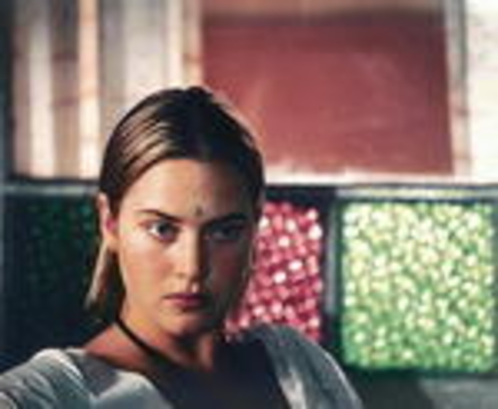 Kate Winslet in "Holy Smole" von 1999