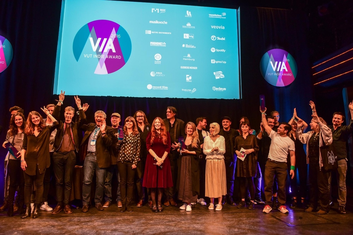 2016 ein Highlight beim Reeperbahn Festival: die VIA! VUT Indie Awards im Schmidts Tivoli