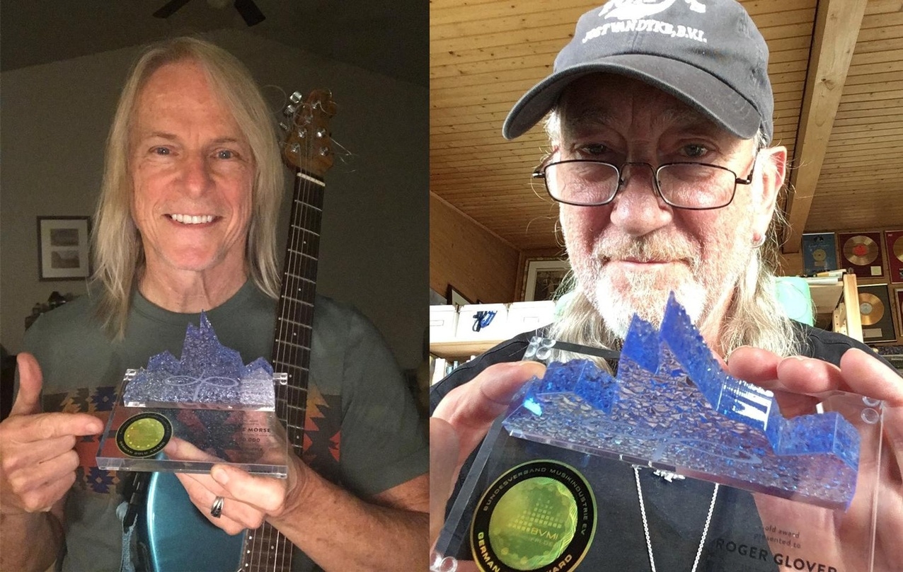 Mit Gold in der Hand: Steve Morse (links) und Roger Glover von Deep Purple