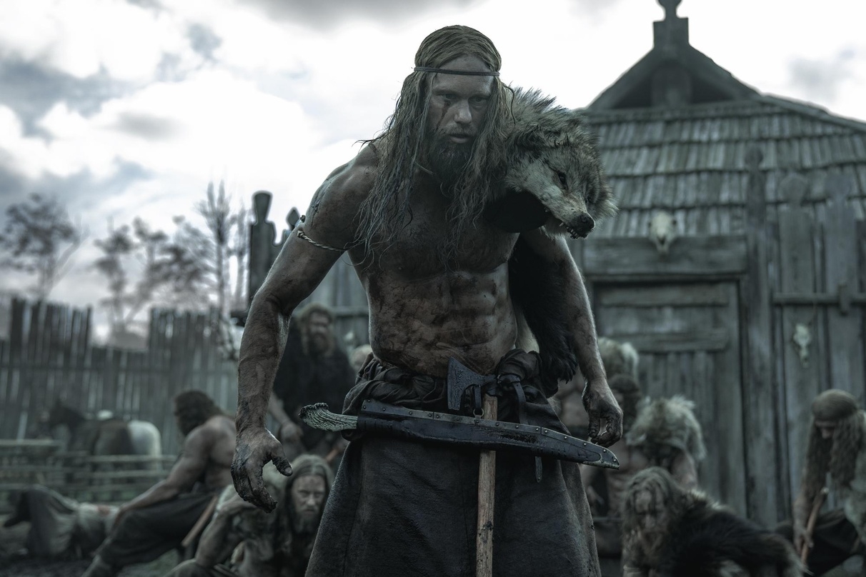 Hammer of the Gods: Alexander Skarsgård in "The Northman"