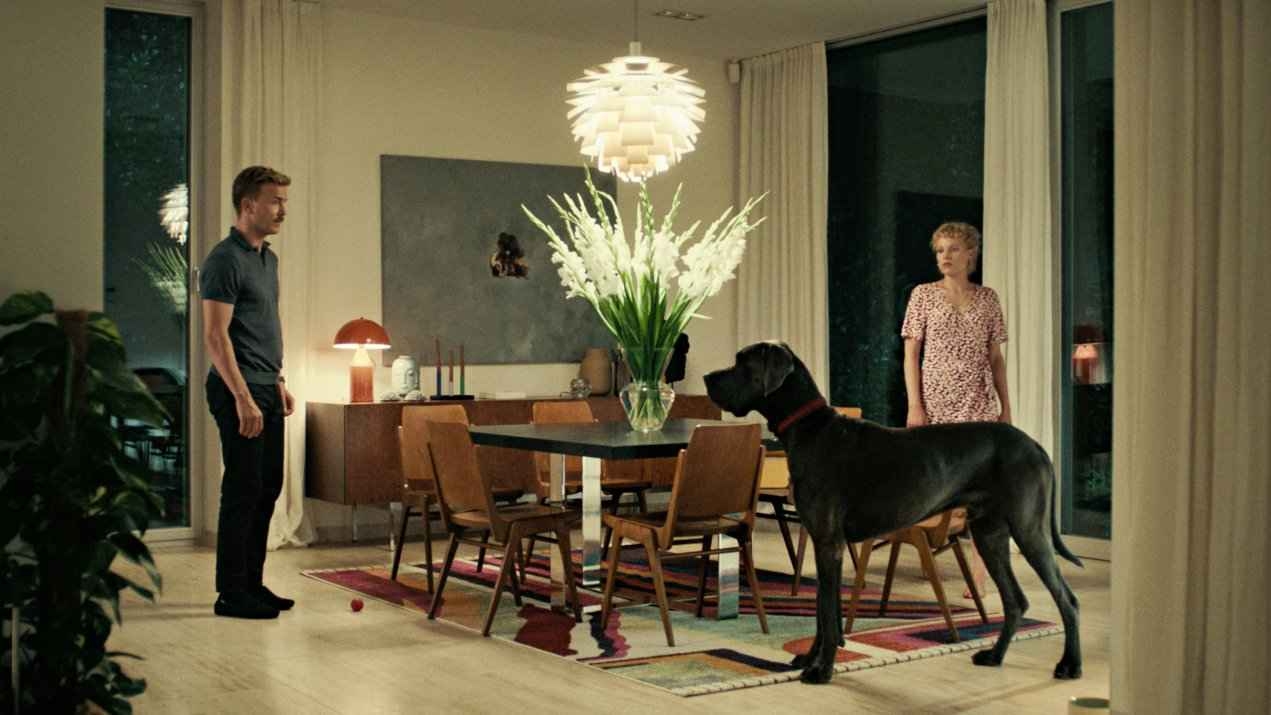 Bernhard Wengers "Pfau" bestes Debüt in Stockholm