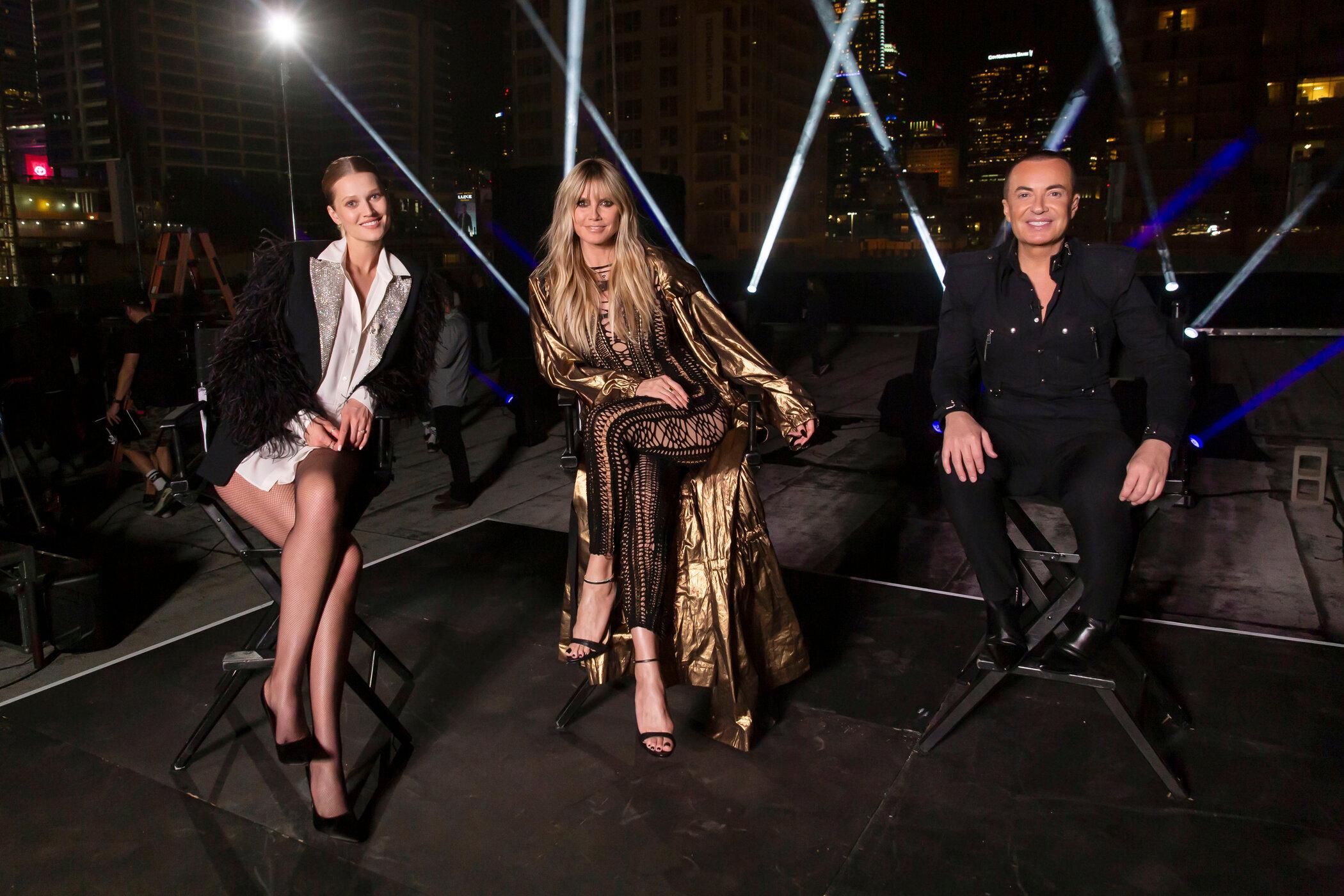 Toni Garrn, Heidi Klum und Julien Macdonald (v.l.n.r.) in Germany's next Topmodel