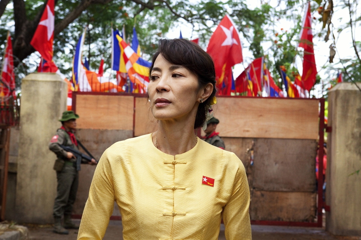 Michelle Yeoh spielt die Friedensaktivistin Aung San Suu Kyi in "The Lady"