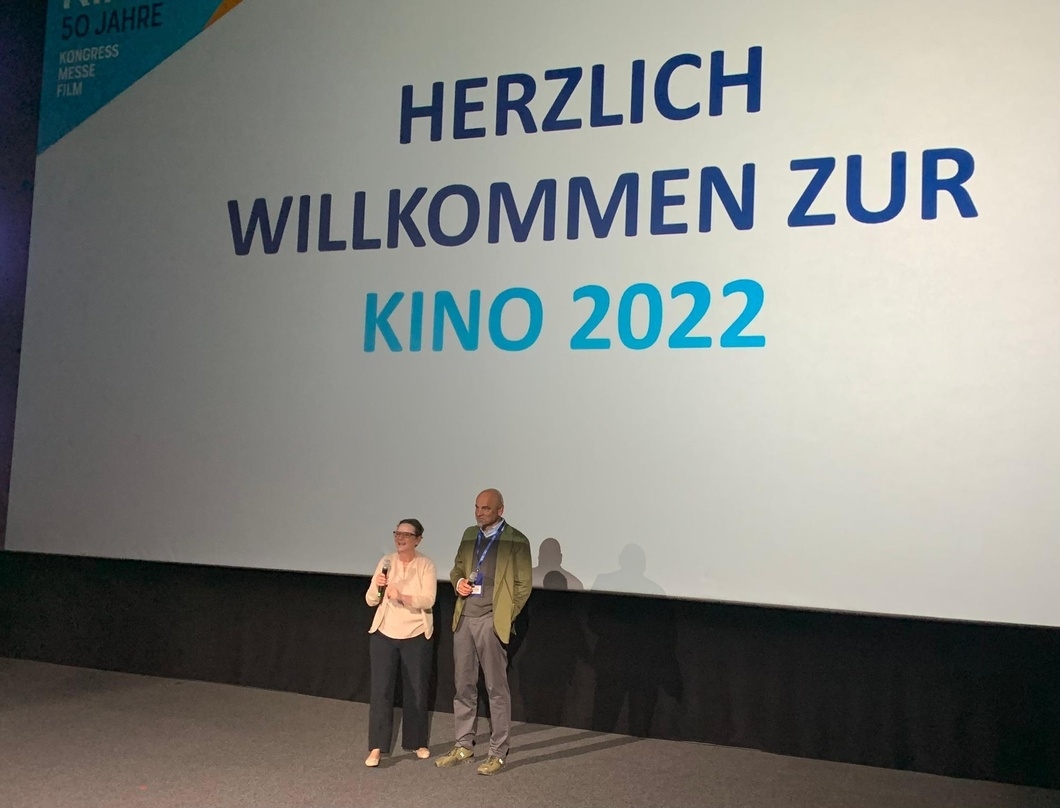 Christine Berg und Peter Schauerte gaben den Startschuss für die KINO 2022