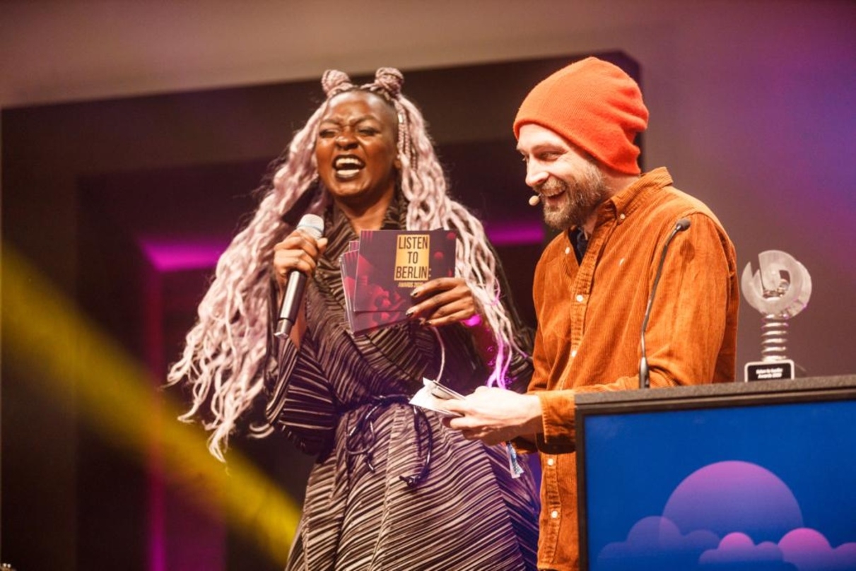 Moderierten die Listen To Berlin: Awards 2020: Malonda und Christoph Schrag