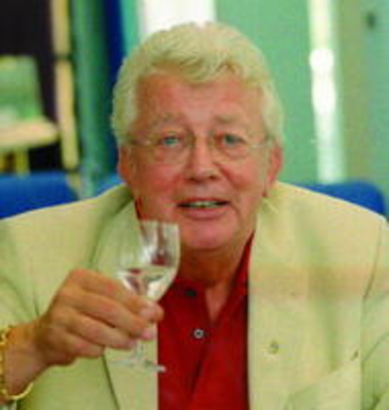 Dieter Thomas Heck: Hoch das Glas auf den deutschen Schlager!