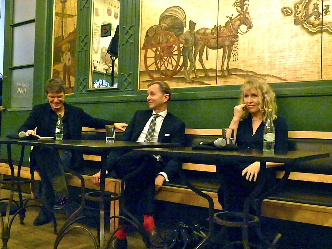 Hörprobe mit Smalltalk (von links): Moderator Christian Kellersmann, Max Raabe und Annette Humpe