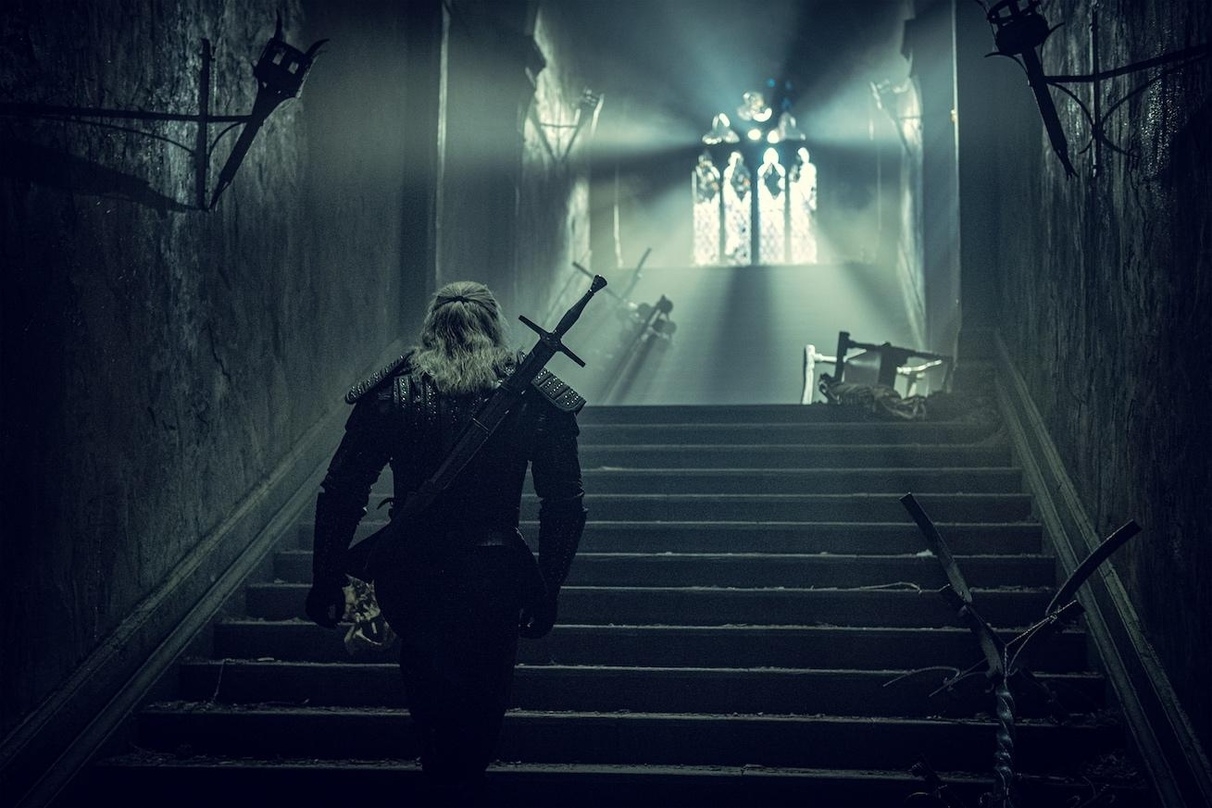 Der US-Schauspieler Henry Cavill spielt den titelgebenden Hexer Geralt von Riva in "The Witcher"