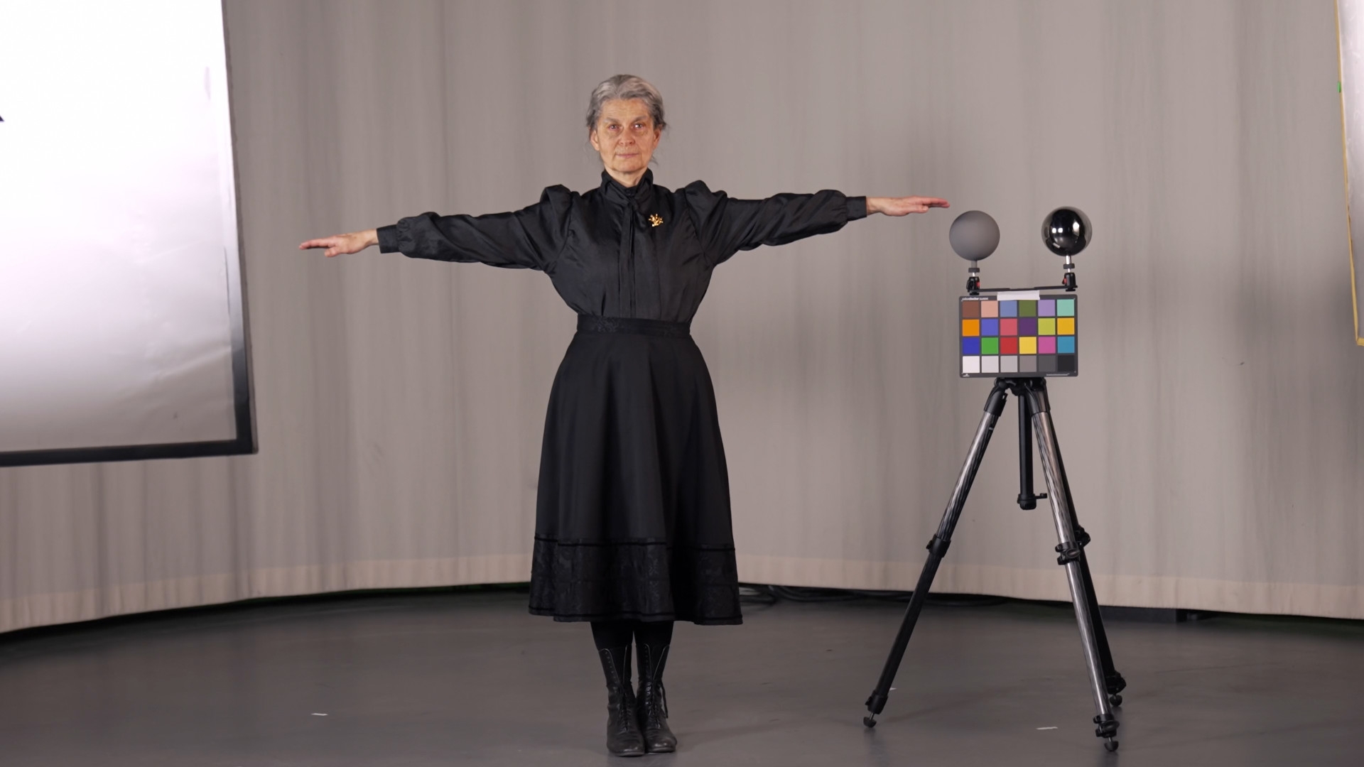 Alle Darsteller:innen wurden in T-Pose von jeder Seite abfotografiert, um Digi-Doubles für die Full-CG-Einstellungen zu kreieren.